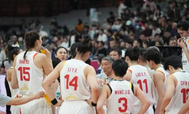没想到赛后王思雨会这么说,宫鲁鸣挂不住了 没想到赛后王思雨会这么说,宫鲁鸣挂不住了