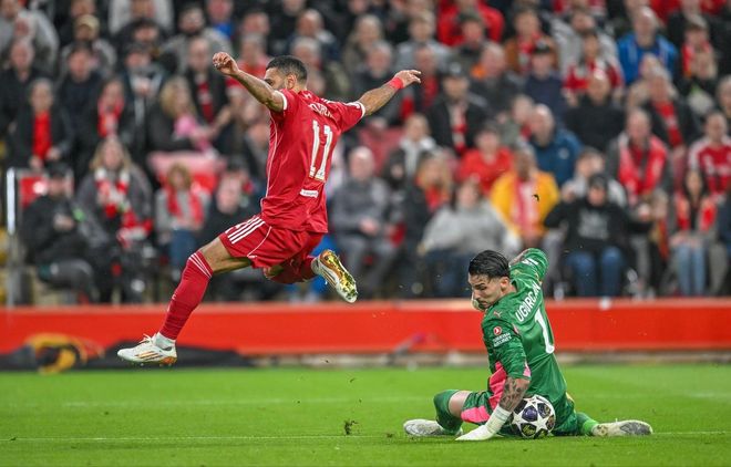 官宣！萨拉赫宣布离队，435场255球，2英超1欧冠，沙特斥1亿邀请