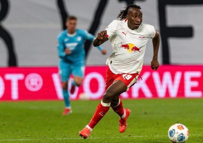 德天空:莱比锡希望再留迪奥曼德一个赛季,球员标价至少1亿欧 德天空:莱比锡希望再留迪奥曼德一个赛季,球员标价至少1亿欧