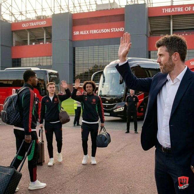 曼联清洗名单中一人不走了!重返欧冠愿留队打替补,称梦剧场特别 曼联清洗名单中一人不走了!重返欧冠愿留队打替补,称梦剧场特别