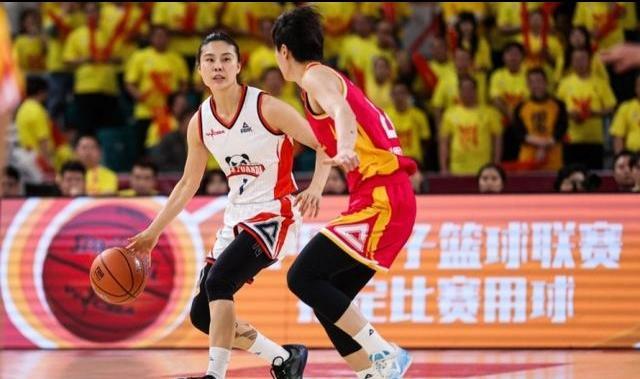 WCBA总决赛第二回合 山西女篮72:70险胜四川 林育庭15分