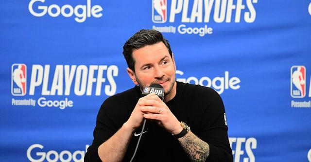 雷迪克：球队本场比赛的表现并非完美 但确实沉着冷静