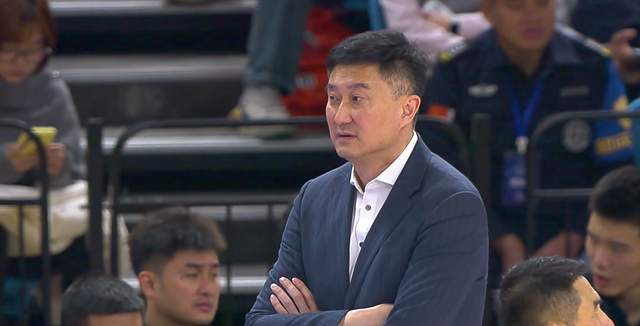 央视不播!今晚8点,广东VS深圳凶多吉少,崔永熙首秀,杜锋变阵 央视不播!今晚8点,广东VS深圳凶多吉少,崔永熙首秀,杜锋变阵