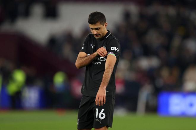 罗德里：欧冠是两回合比赛，最重要的还是把球送进球门