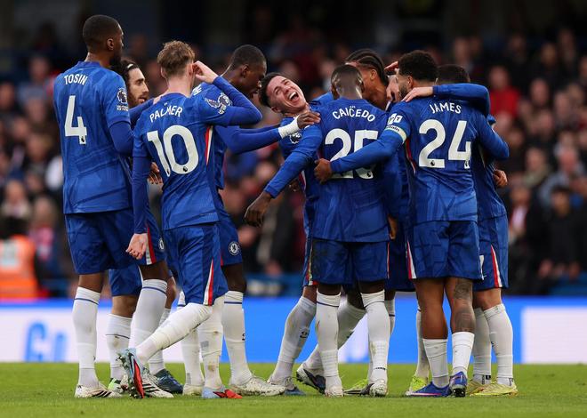 斯基拉:切尔西高层对罗塞尼尔并不满意,若无缘欧冠可能换帅 斯基拉:切尔西高层对罗塞尼尔并不满意,若无缘欧冠可能换帅