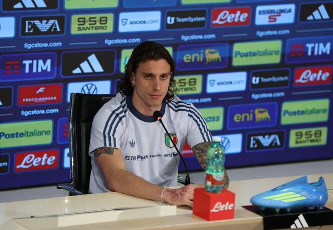 卡拉菲奥里:意甲在欧冠全军覆没?英超也只剩两支球队了 卡拉菲奥里:意甲在欧冠全军覆没?英超也只剩两支球队了