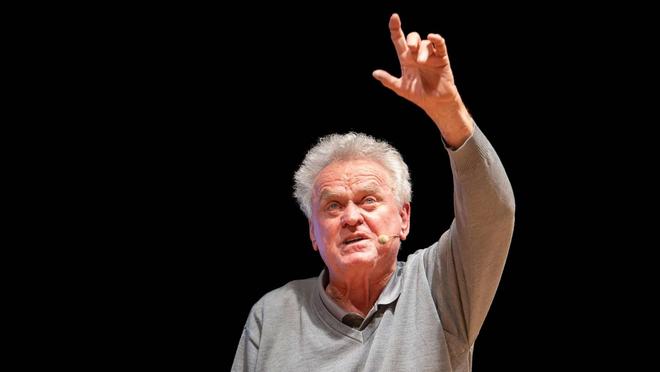 迈尔：对比我当年现在德甲水平下降了；希望孔帕尼再执教十年