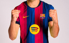 巴萨下赛季三套球衣曝光:主场六色红蓝,客场致敬湖人科比 巴萨下赛季三套球衣曝光:主场六色红蓝,客场致敬湖人科比