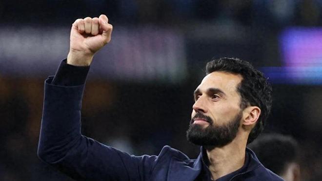 皇马的奇妙境遇:西甲梦碎,欧冠能否重演德尔博斯克奇迹? 皇马的奇妙境遇:西甲梦碎,欧冠能否重演德尔博斯克奇迹?