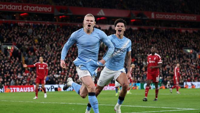 英超格局大变!曼城争冠势头持续攀升,保级区混战愈演愈烈 英超格局大变!曼城争冠势头持续攀升,保级区混战愈演愈烈