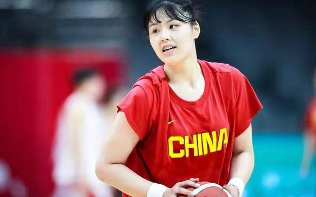 CCTV5直播!今晚7点半,中国女篮打响抢票战,宫鲁鸣要盘活铁三角 CCTV5直播!今晚7点半,中国女篮打响抢票战,宫鲁鸣要盘活铁三角