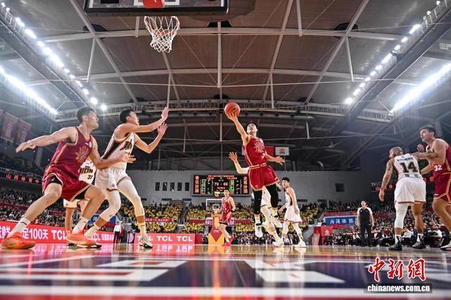 山西男篮主场力克吉林 潘江：积极性和篮板球是关键