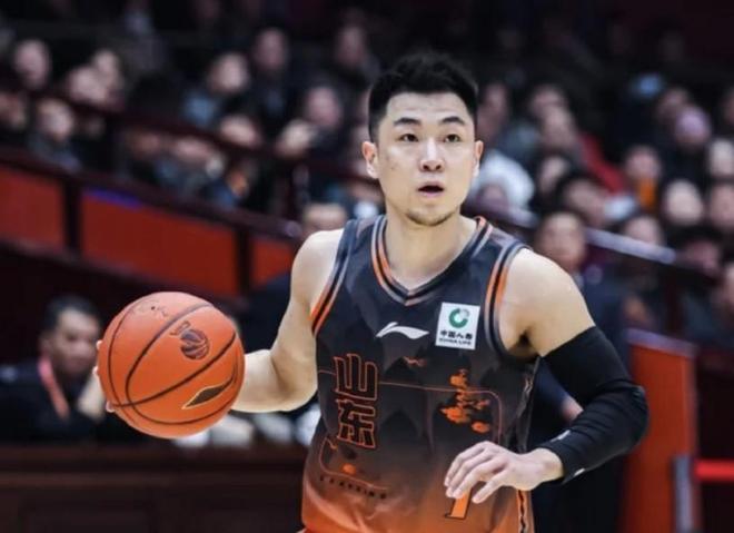 高诗岩:祝泰山队“京鲁大战”旗开得胜,会邀请王大雷来看CBA 高诗岩:祝泰山队“京鲁大战”旗开得胜,会邀请王大雷来看CBA