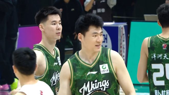 破案了!郭昊文赵柏清爆发内讧的真正原因找到,媒体人说出实情 破案了!郭昊文赵柏清爆发内讧的真正原因找到,媒体人说出实情