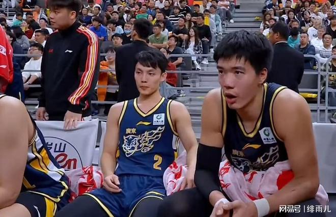 再见了，CBA第一大外援！广东最强内线打出身价，杜锋完成4选3！