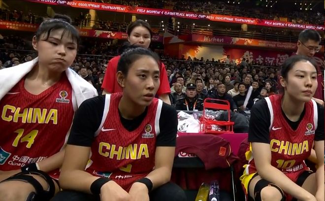 再漂亮也不能留！李梦替代者5战合计17中4，球迷：世界杯别带她了