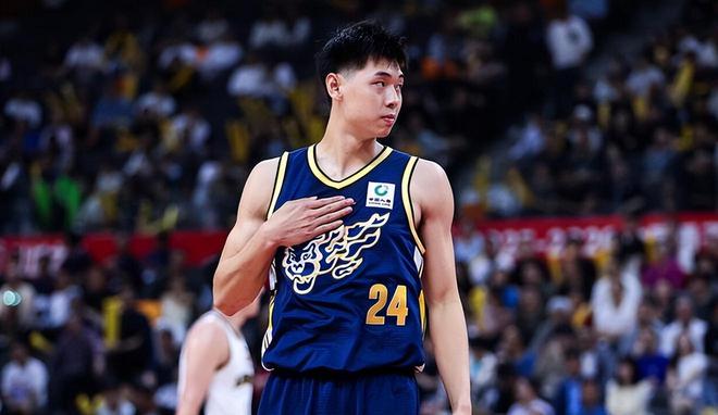 广东3消息!崔永熙伤情更新,杜锋爱将官宣新东家,朱芳雨被截胡 广东3消息!崔永熙伤情更新,杜锋爱将官宣新东家,朱芳雨被截胡