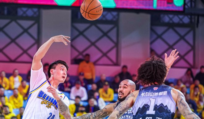 CCTV5直播!北京VS浙江凶多吉少,杰曼渴望救赎,许利民强调防守 CCTV5直播!北京VS浙江凶多吉少,杰曼渴望救赎,许利民强调防守