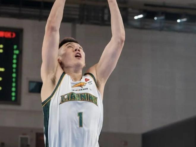 付豪:全队需放低姿态,我们不是过去那支辽宁队的赢球模式了 付豪:全队需放低姿态,我们不是过去那支辽宁队的赢球模式了