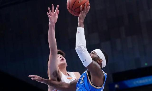 CBA|杰曼带病绝杀,北汽男篮客场逆转广东队 CBA|杰曼带病绝杀,北汽男篮客场逆转广东队