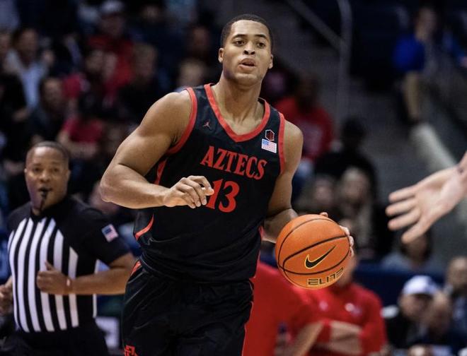 第八外援来了,辽宁本钢传闻外援杰登-勒迪已乘机抵达沈阳 第八外援来了,辽宁本钢传闻外援杰登-勒迪已乘机抵达沈阳