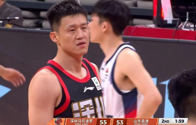 山东男篮8分力克联盟第三，克里斯23+10王浩然16分，高诗岩缺阵