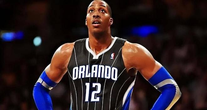 正式官宣！魔兽霍华德退役，20 年传奇生涯落幕