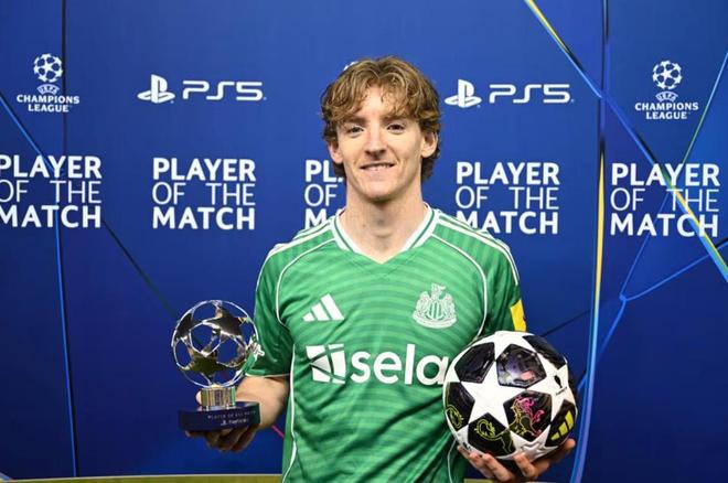 半场大四喜，安东尼-戈登当选纽卡6-1客胜卡拉巴赫全场最佳