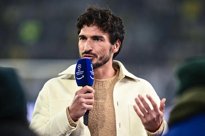 胡梅尔斯:几周前拜仁是欧冠夺冠前三热门,但现在状态下滑了 胡梅尔斯:几周前拜仁是欧冠夺冠前三热门,但现在状态下滑了