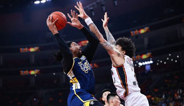 CBA最新消息!广东宏远确定外援,北京首钢留用贝利 CBA最新消息!广东宏远确定外援,北京首钢留用贝利