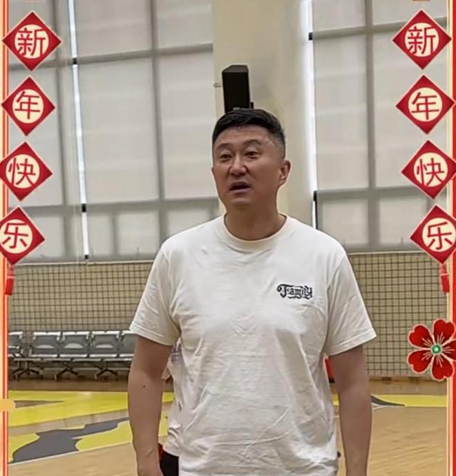 早上十点半，朱芳雨做出重要决定！徐杰好消息，广东首次全员合训