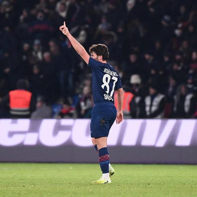 若昂-内维斯:所有球员都喜欢参加欧冠;很幸运能在这支球队 若昂-内维斯:所有球员都喜欢参加欧冠;很幸运能在这支球队