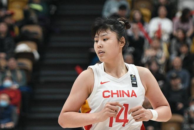 86-76南苏丹,验出谁是中国女篮大腿,不是李月汝,也不是张子宇 86-76南苏丹,验出谁是中国女篮大腿,不是李月汝,也不是张子宇