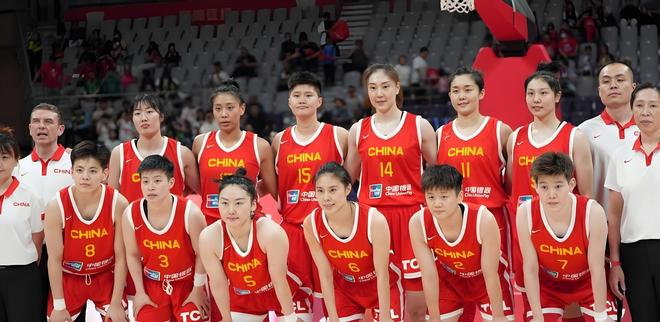 女篮世界杯12人名单，7人基本稳了，2人待定，宫鲁鸣有望重召3人