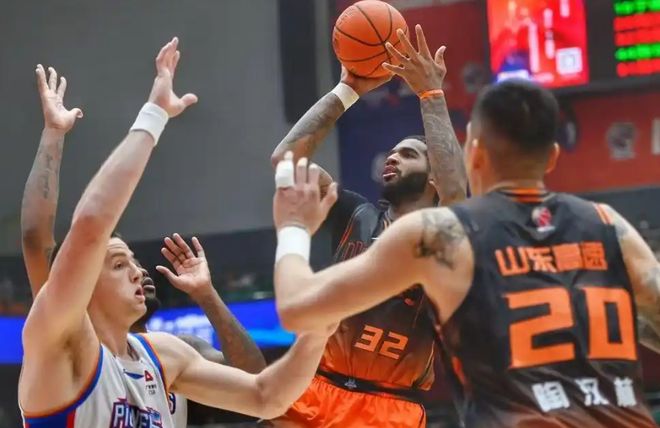 24分大胜!山东男篮115-91天津,内线称雄,高诗岩三双,全员爆发 24分大胜!山东男篮115-91天津,内线称雄,高诗岩三双,全员爆发