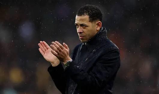 名记:即使切尔西无缘下赛季欧冠,罗塞尼尔也不会下课 名记:即使切尔西无缘下赛季欧冠,罗塞尼尔也不会下课