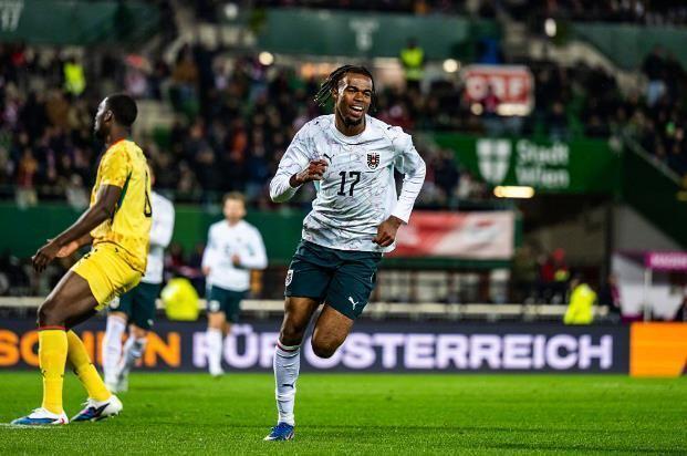 97场从未踢满90分钟!这位没有全场经历的年轻人,为何被四国哄抢 97场从未踢满90分钟!这位没有全场经历的年轻人,为何被四国哄抢