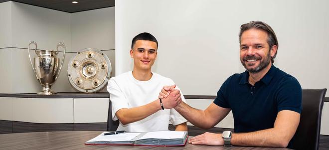 官方：拜仁签下16岁奥地利小将马特奥-马里奇，球员今夏将加盟