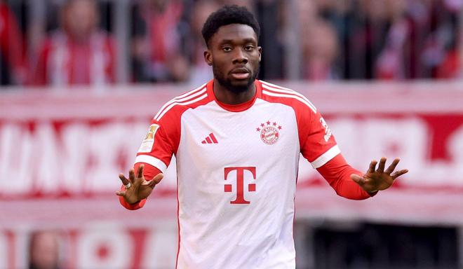 五大联赛夺冠概率：拜仁巴黎99%夺冠，巴萨93%，曼城翻盘概率仅4%