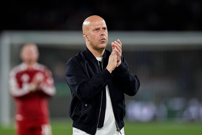 1.74级地震：安菲尔德如何用声波改写欧冠剧本