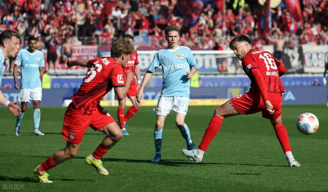 德甲：弗赖堡无欲无求，海登海姆抢分无忧？弗赖堡VS海登海姆