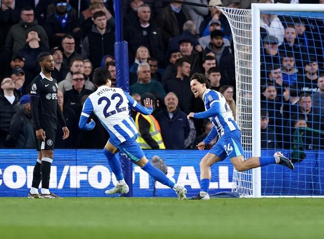 足坛悲喜夜！莱斯特城2连降跌入英甲，切尔西英超5连败，国米绝杀