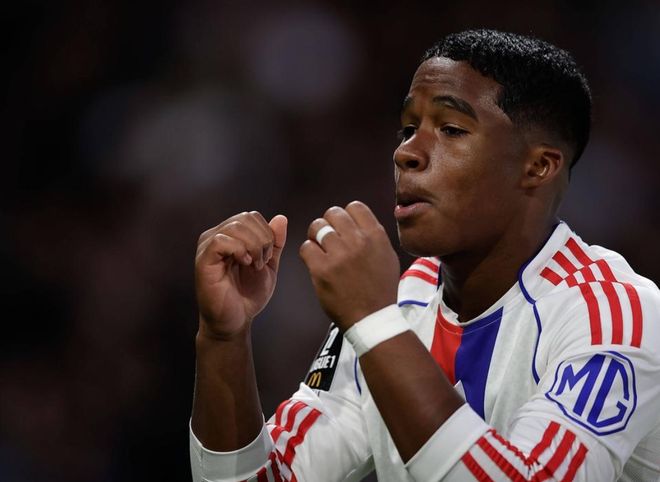 疯狂一夜：巴黎爆冷，曼城击败阿森纳，本菲卡惊险绝杀，拜仁夺冠