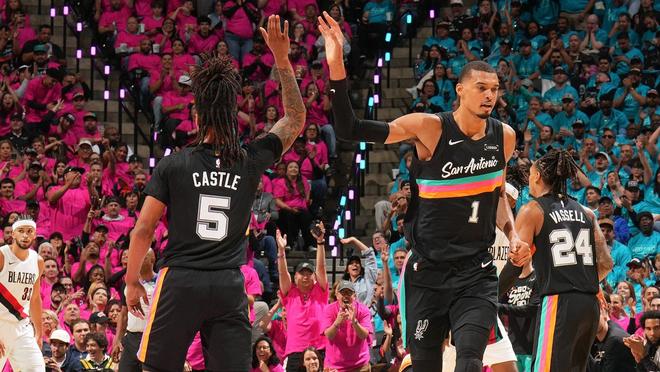 季后赛战力榜：雷霆榜首，马刺&绿军分列二三，开拓者倒二