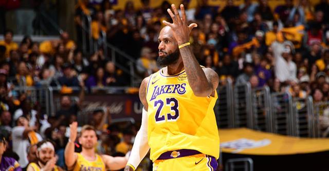 詹姆斯：我必须在各个方面都做出贡献 这就是比赛对我的要求