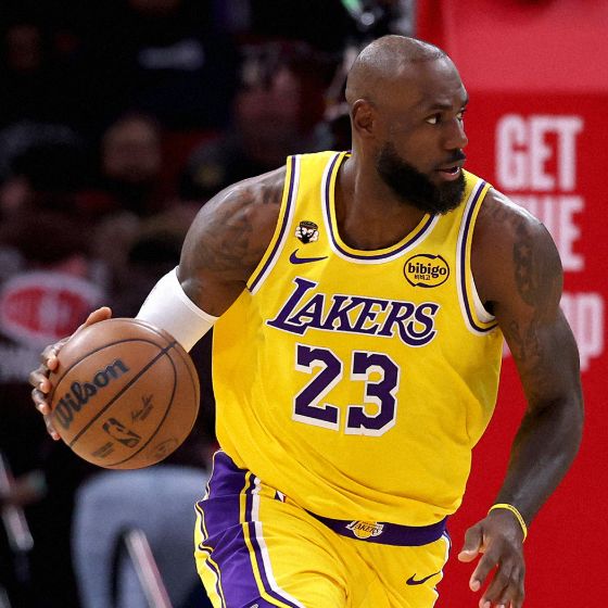 詹姆斯21+10+12一战2神迹,里夫斯11中4肯纳德19分,湖人大胜奇才 詹姆斯21+10+12一战2神迹,里夫斯11中4肯纳德19分,湖人大胜奇才