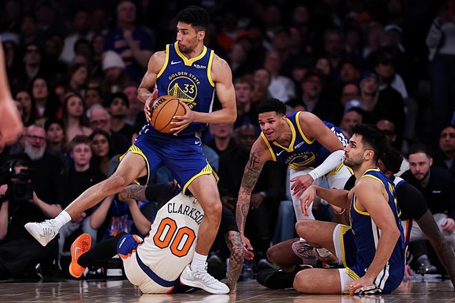 试了几次也没试出什么好的效果，勇士还是应该坚决果断将他放弃？