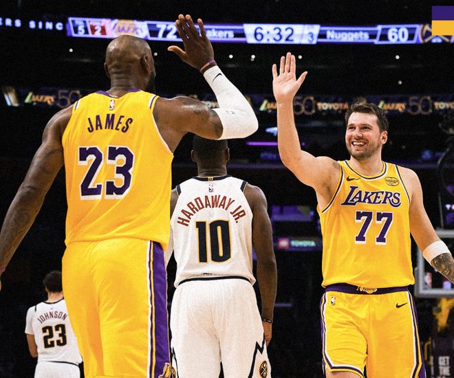 拒绝17分大逆转！东契奇拯救湖人！全场狂欢庆祝，里夫斯神操作