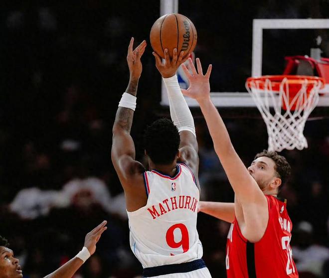 惜败！小卡24+8，泰伦卢诈降失败，西部格局改变，但火箭仍有隐患