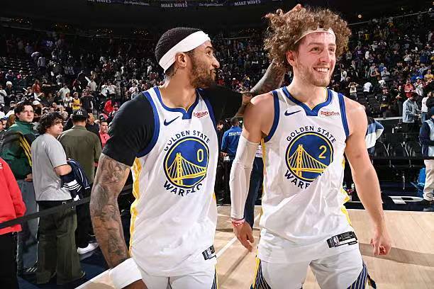 附加赛竟然表现相当不错！勇士后场大闸能否继续这样的水准呢？